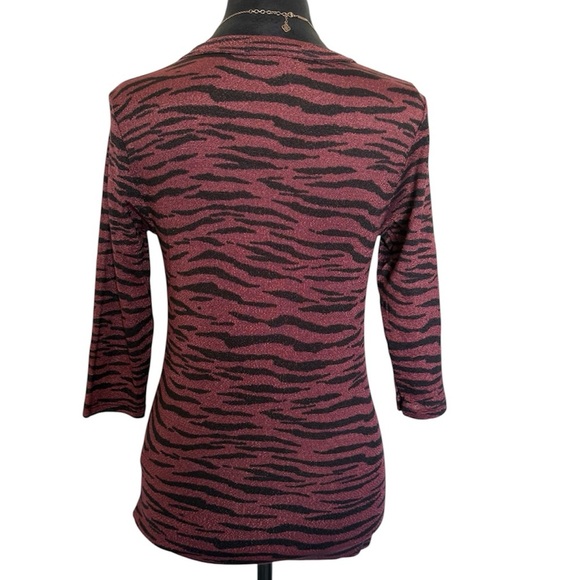 NWT Micheal Stars Woman’s Small Tiger Print Long-Sleeve Top - Picture 3 of 6